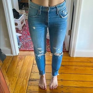 *Size 25* Mother Jeans Superior.